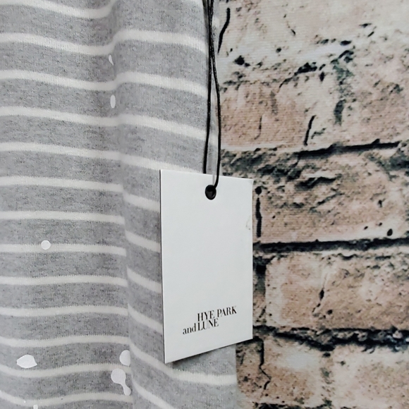 Hye park and Lune | Leah Paint Splattered Top - Picture 7 of 10